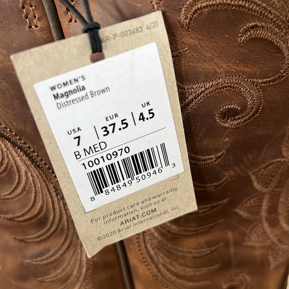 Ariat Magnolia Western Boot {Distressed Brown} 7 - Picture 11 of 14